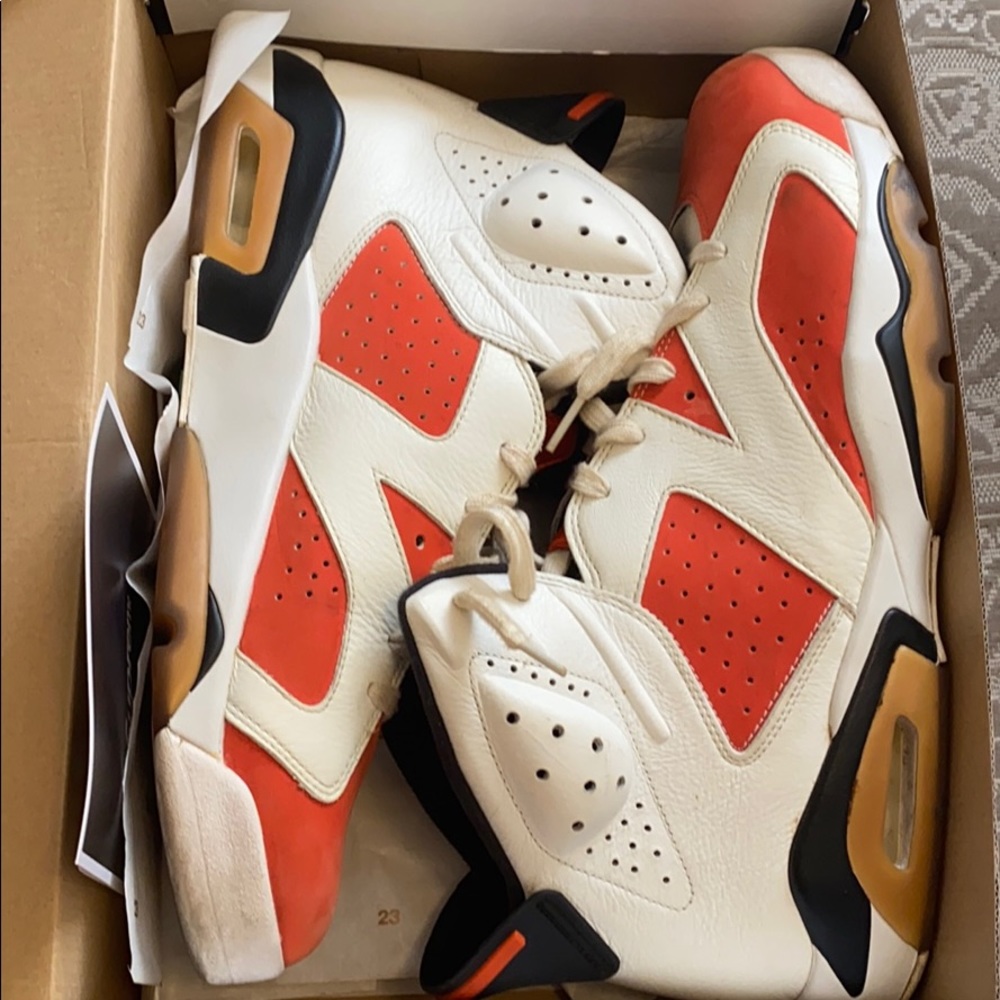 Jordan retro Gatorade 6s